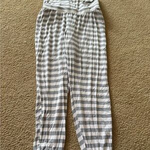 Old Navy Gray and White Striped Maternity Pants